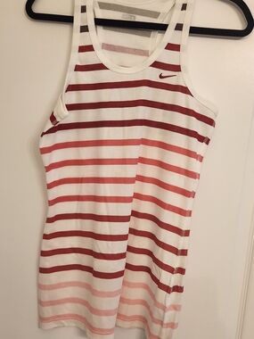 NWOT NEVER WORN! Nike White Tank Top with Burgundy and Pink Stripes